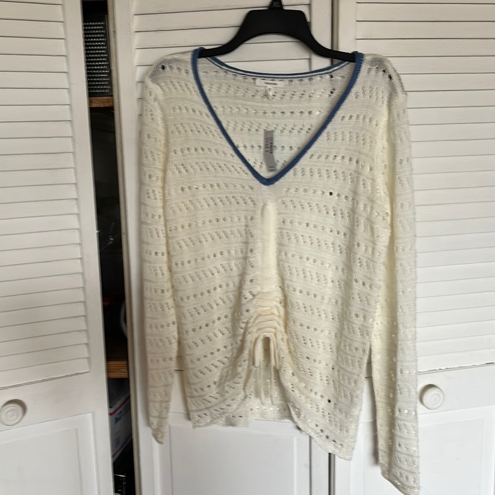 NWT Maurices thin cinched on the bottom sweater